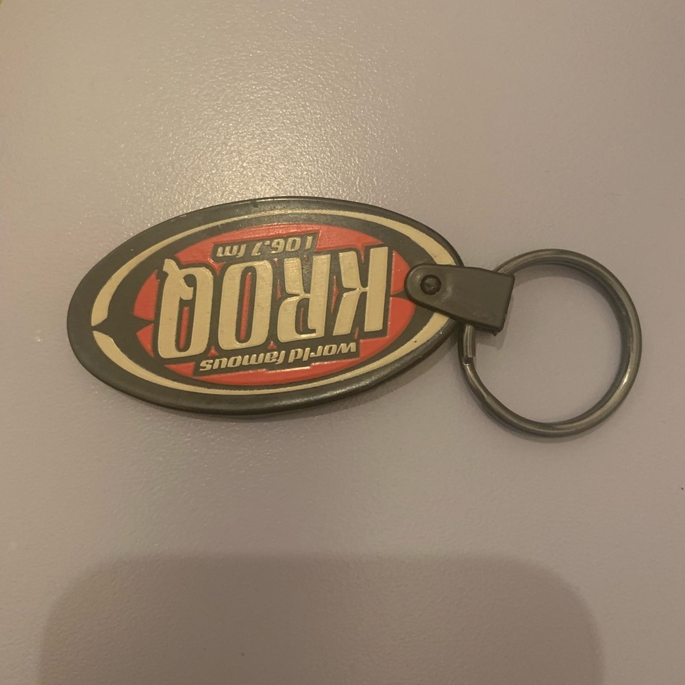 KROQ Vintage Keychain - Picture 2 of 6